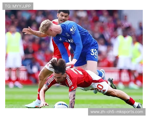 切尔西门前混战补射一蹴而就打进关键进球，绝杀对手再现巅峰实力