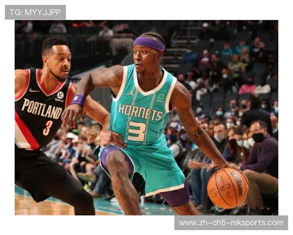 赫尔利闪转腾挪创造空位,印城全队追分迅速