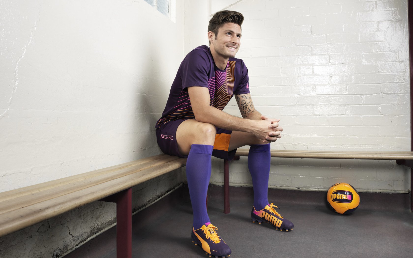 史诗王朝：长青像皇马、巴萨的黄金时代，巴萨和皇马的传奇赛