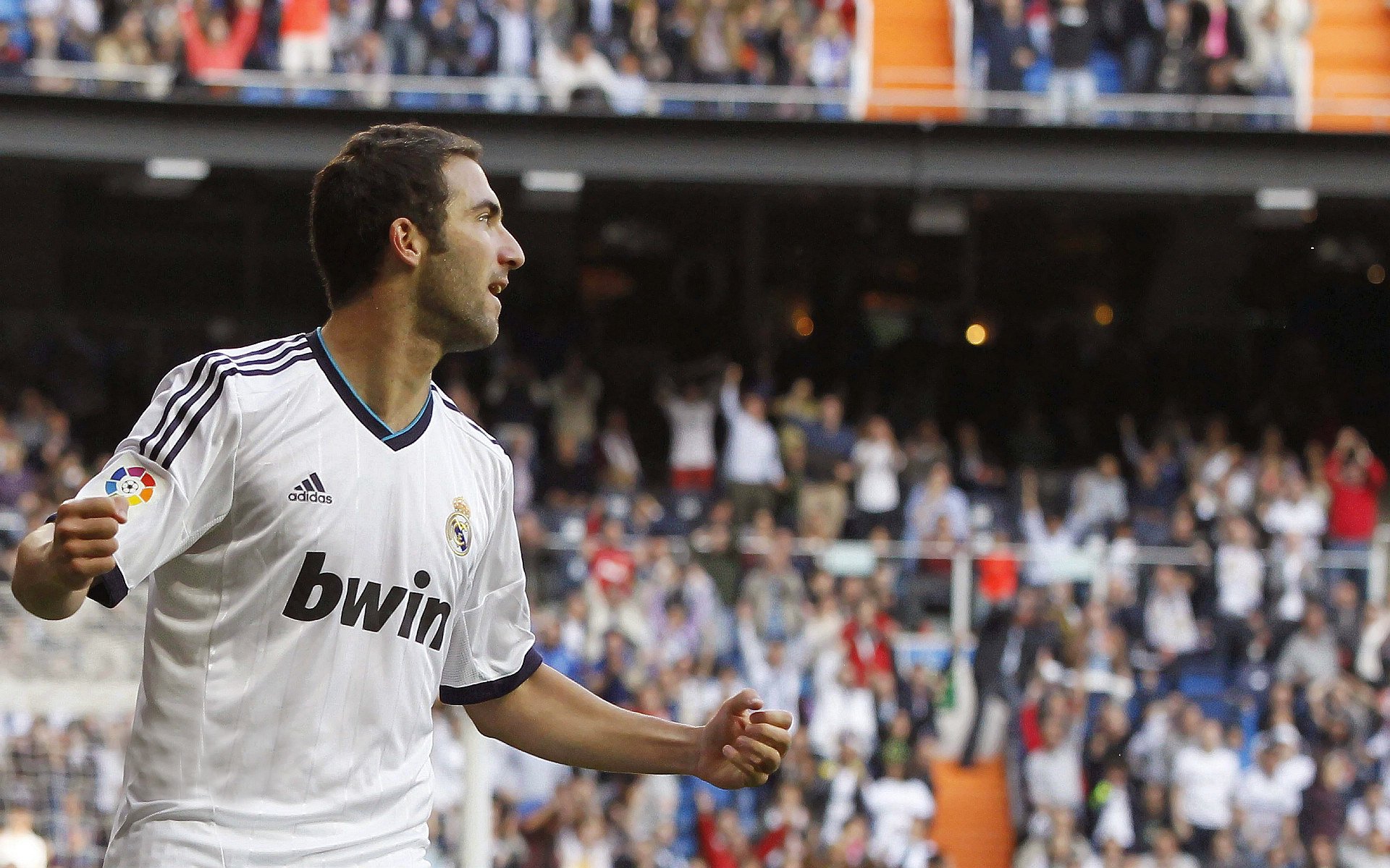 国际米兰攻防节奏衔接更趋成熟，国际米兰常用阵型