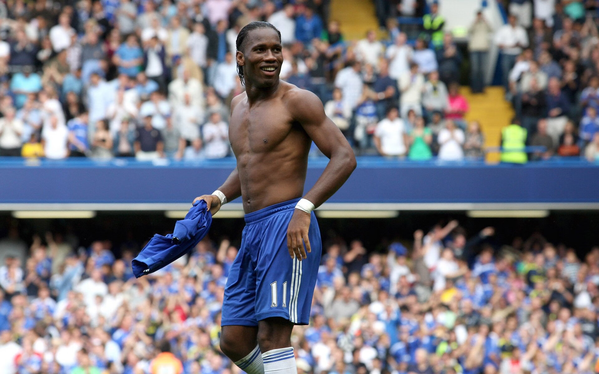 恩多比·恩乔:他的攻防转换能力为南非队创造了无数机会,球员恩多